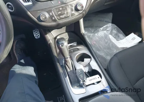 2017 Chevrolet Malibu Ls z USA, uszkodzony, nr VIN 1G1ZB5ST2HF172019